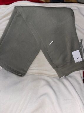 Nike Olive Green Crewneck Sweatpants with White Swoosh Tag.These Are SIZE TALL.